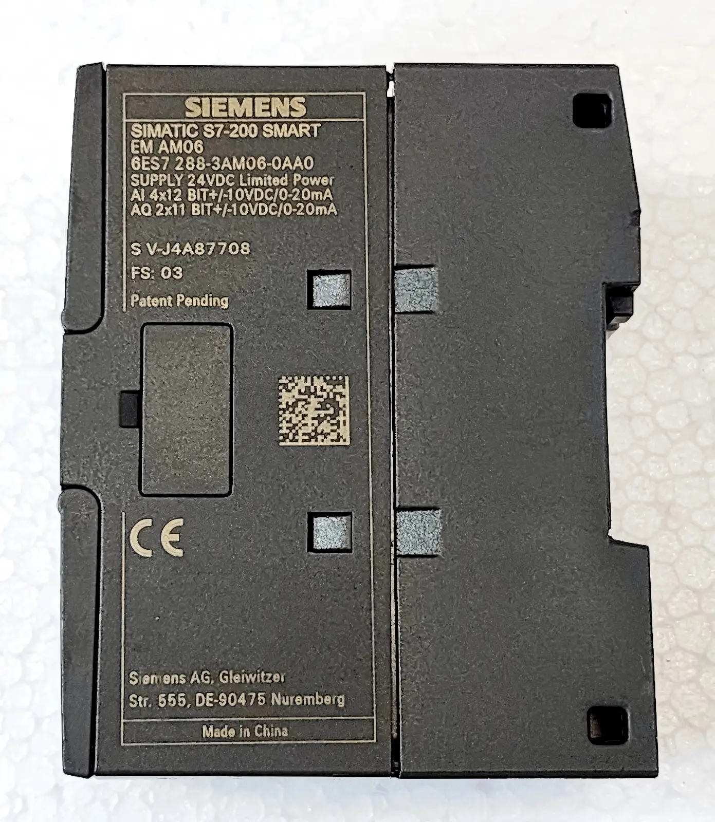 Miksi Siemens 6ES7288-3AM06-0AA0 on älykäs valinta joustavaan teolliseen analogiseen ohjaukseen